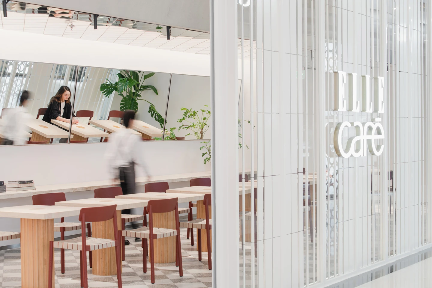 Elle Cafe